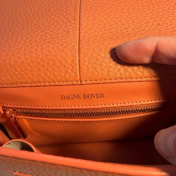 Dagne Dover peach leather crossbody bag - Picture 9 of 16